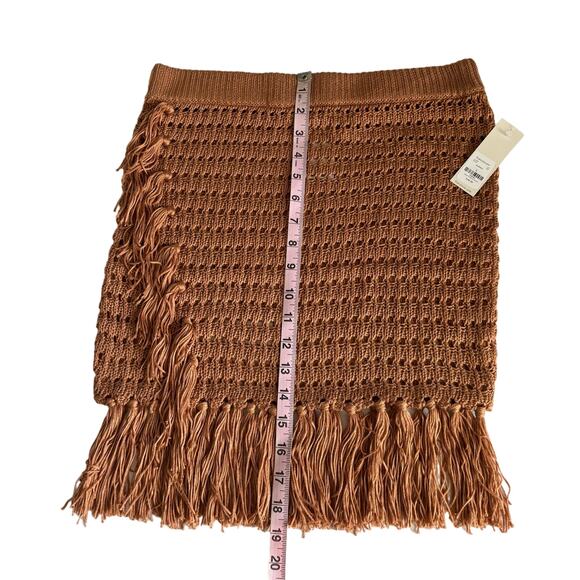 Francesca’s Nola Brown High Rise Tassel Crochet Skirt Cover Up Size Large - Picture 5 of 7